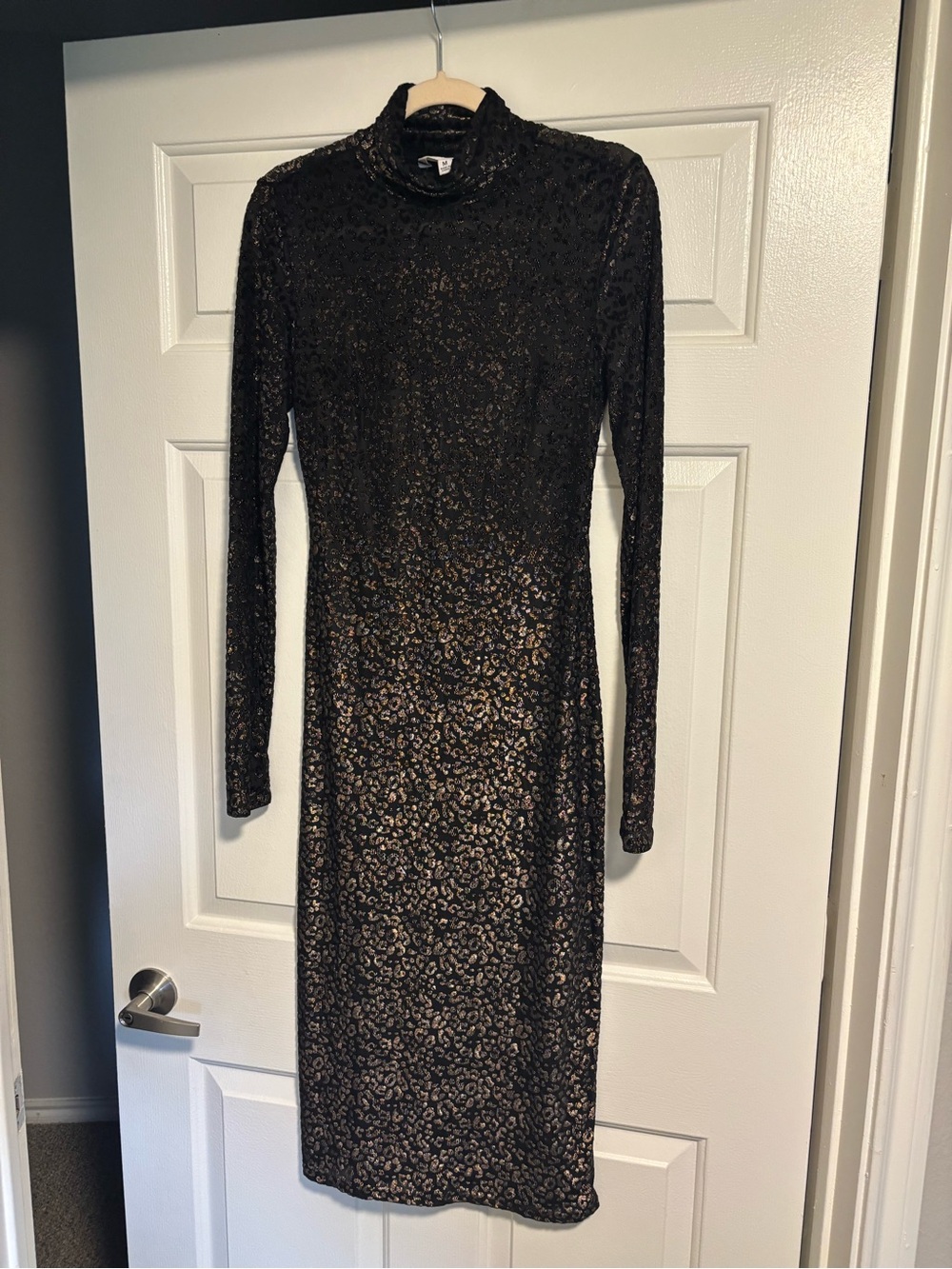 Steve Madden Black and Gold Metallic Leopard-Print Long Sleeve Midi Dress Size M